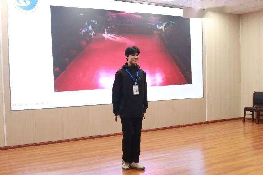 开云下载-见面會(huì)精彩集(jí)锦新鲜出炉！