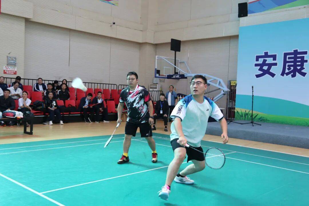 开云下载-安康市法院系统乒乓球、羽毛球比赛圆满闭幕