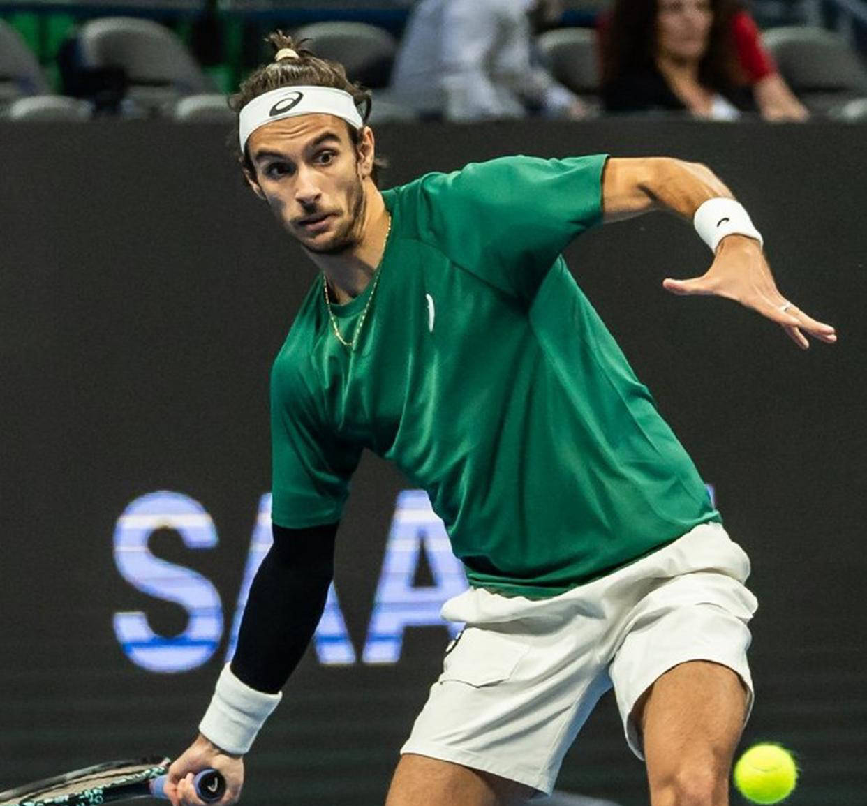 开云体育在线-德约科维奇善心美!逆转夺生涯101冠,放弃年终比赛成全穆塞蒂