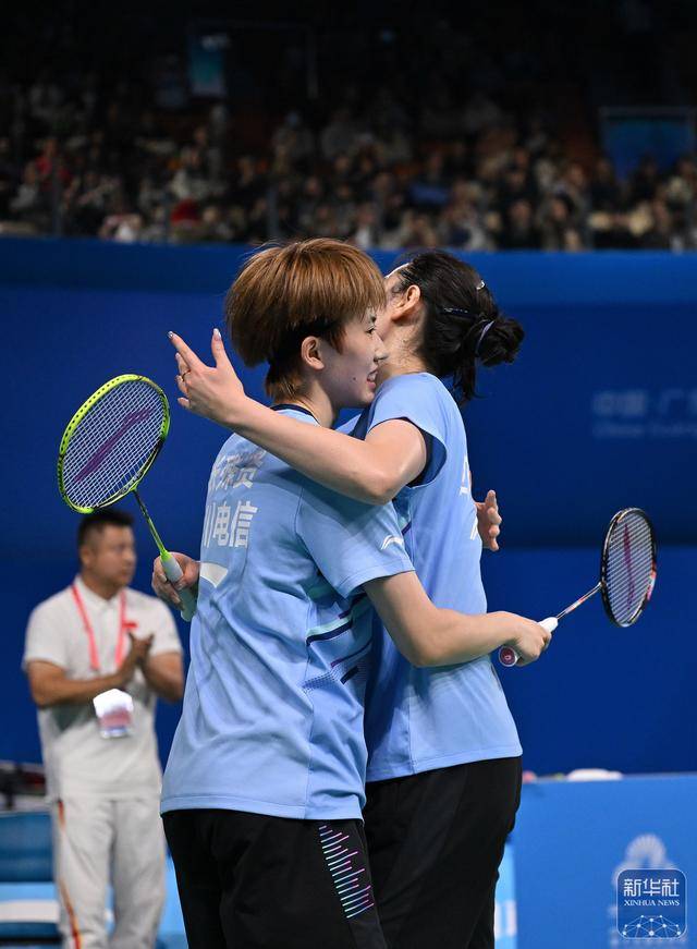 开云下载-全运会｜郑雨/张殊贤晋级羽毛球女双决赛