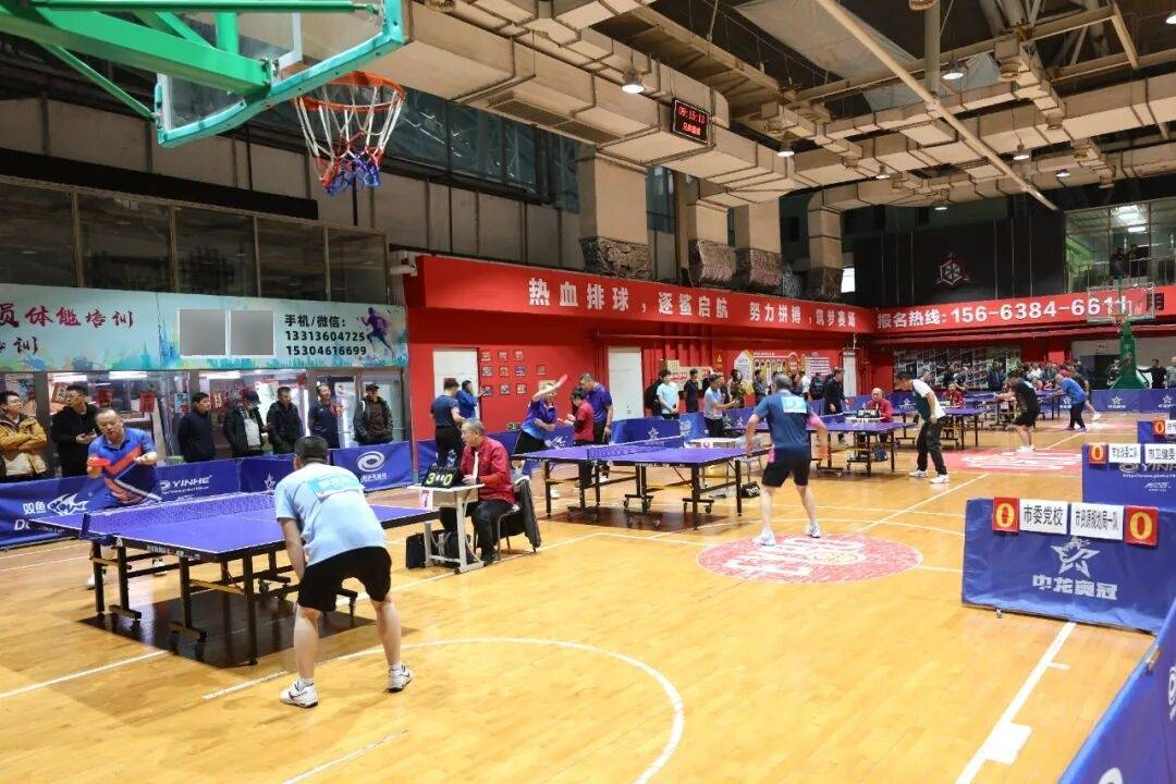 开云下载-市直机关乒乓球、羽毛球比赛开赛