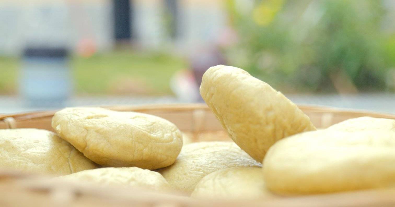 开云体育APP下载-杀年猪、灌腊肠、跳达体舞……凉山彝族自治州欢度彝族新年