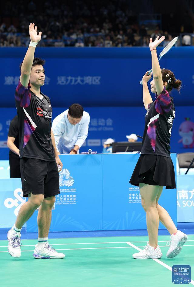 开云体育APP下载-全运会｜“雅思”组合晋级羽毛球混双决赛