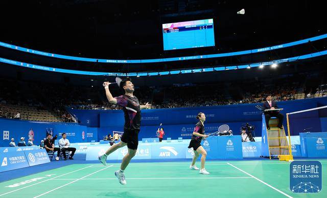 开云体育APP下载-全运会｜“雅思”组合晋级羽毛球混双决赛