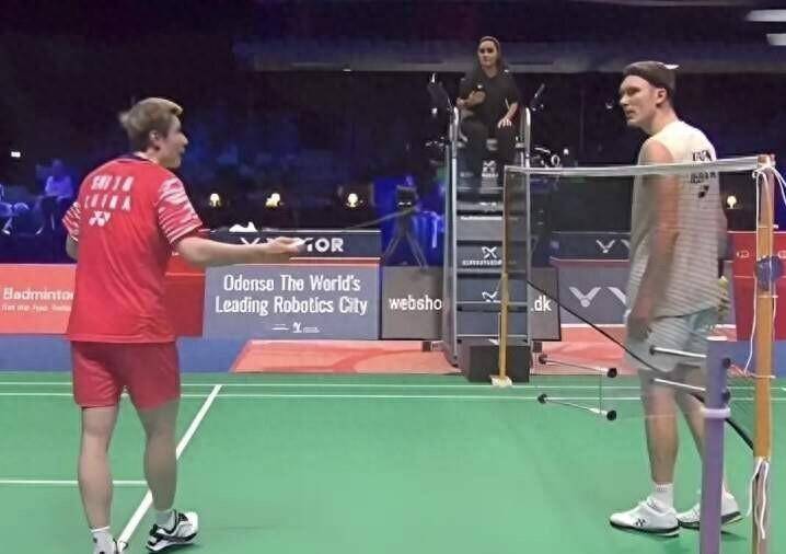 开云下载-石宇奇力克安赛龙,中国队提前锁定丹麦赛冠军,安赛龙发文喊冤