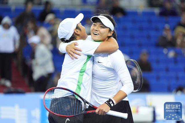 开云体育在线-全(quán)運(yùn)会｜王雅(yǎ)繁/蒋欣玗夺得网球女双冠軍(jūn)