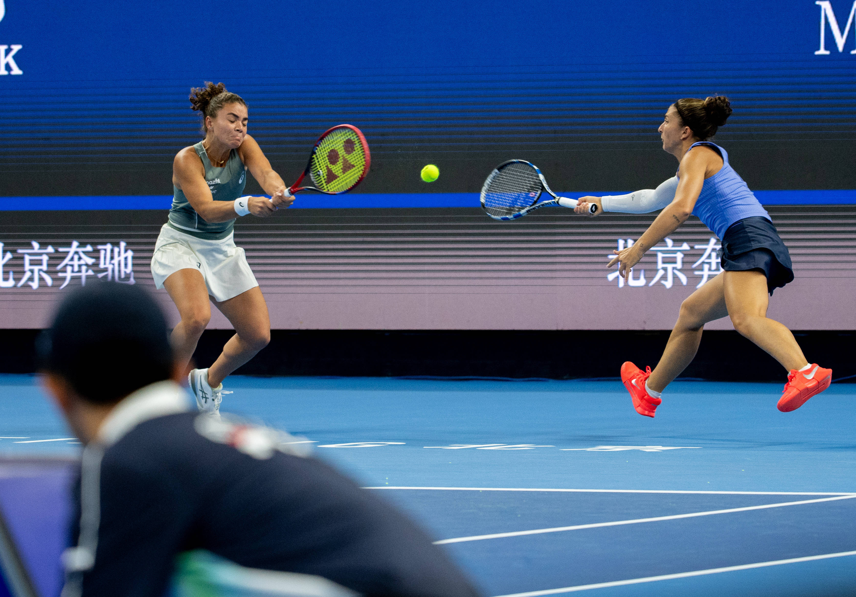 开云体育APP下载-（体育）网球——中网：埃(āi)拉(lā)尼/保利(lì)尼女雙(shuāng)夺冠