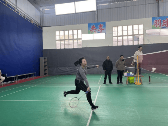 开云-邵东市疾控中心职工羽毛球比赛成功举办