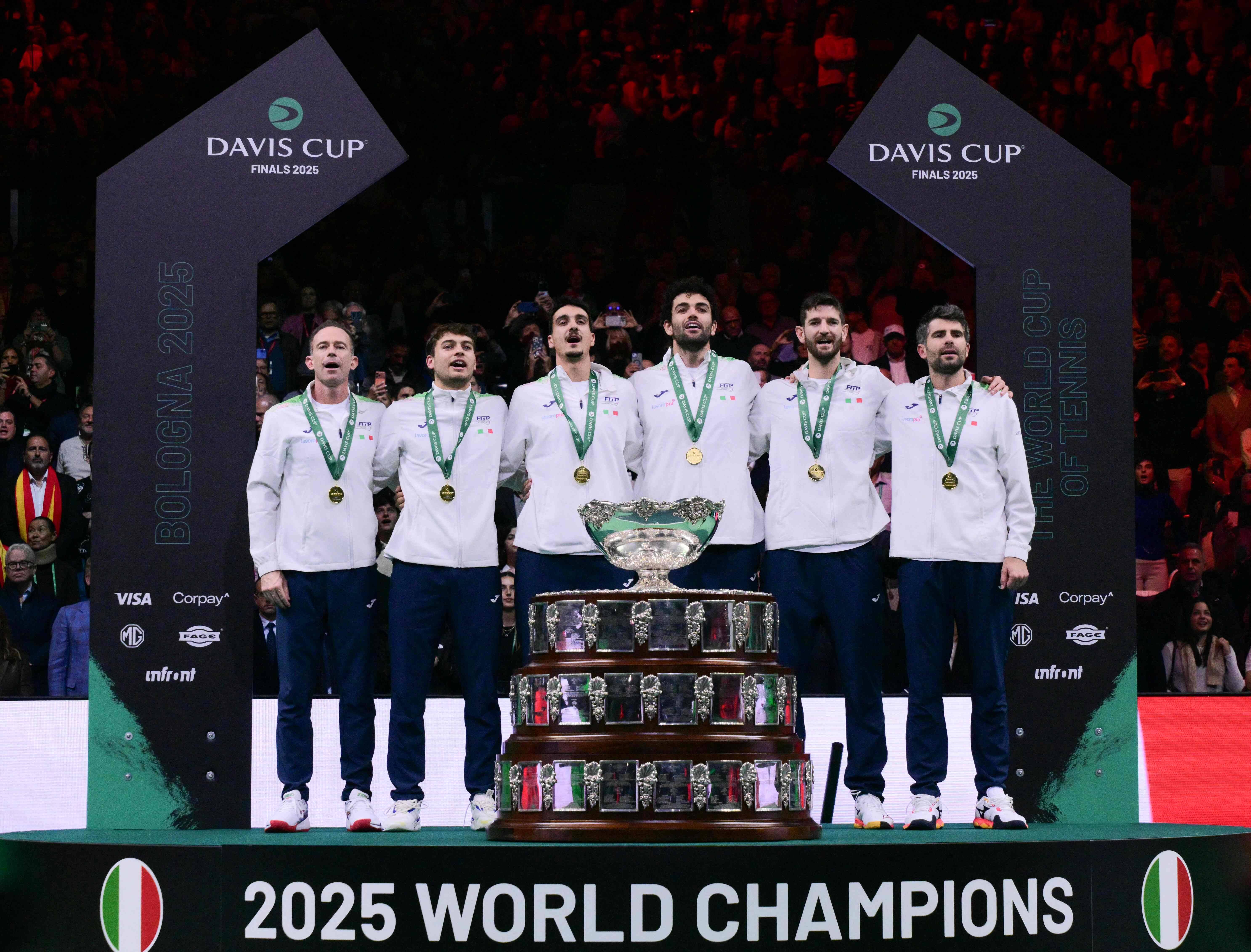 开云体育APP下载-（外代二线）网球——戴维斯杯：意大利队夺冠